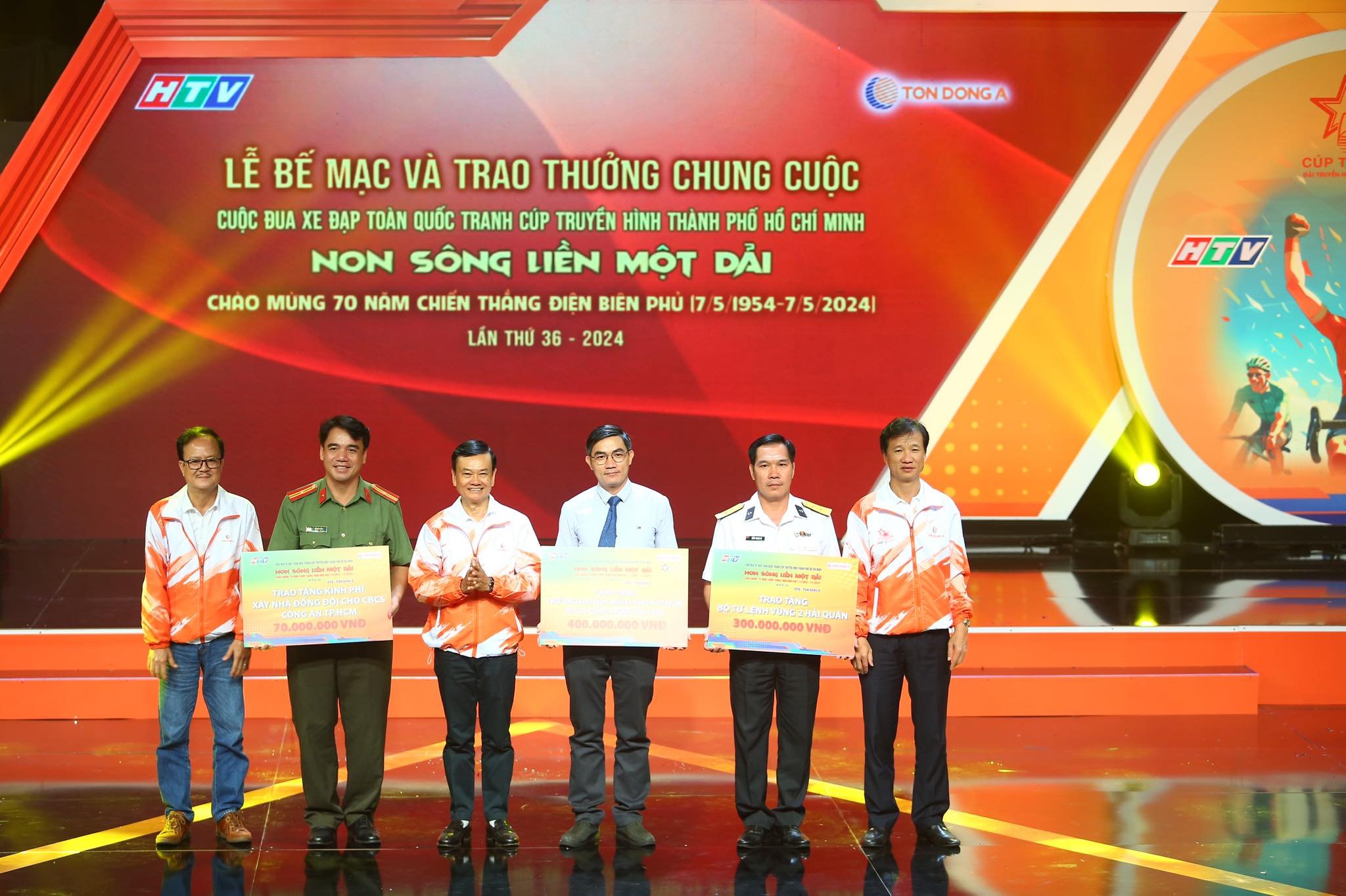 Petr Rikunov đoạt &Aacute;o v&agrave;ng chung cuộc C&uacute;p truyền h&igrave;nh TP HCM 2024- Ảnh 8.