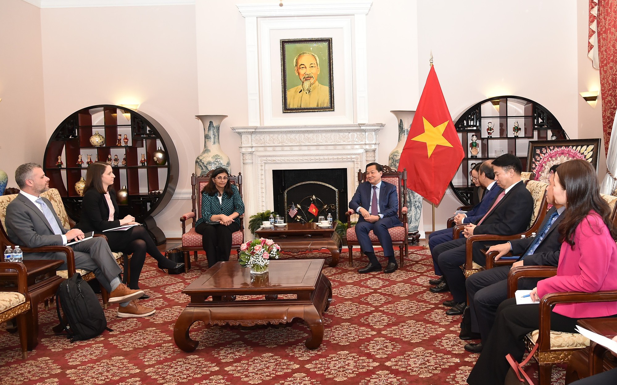 Tổng thống Joe Biden đề nghị cơ quan tài chính quốc tế Mỹ mở rộng hoạt động tại Việt Nam