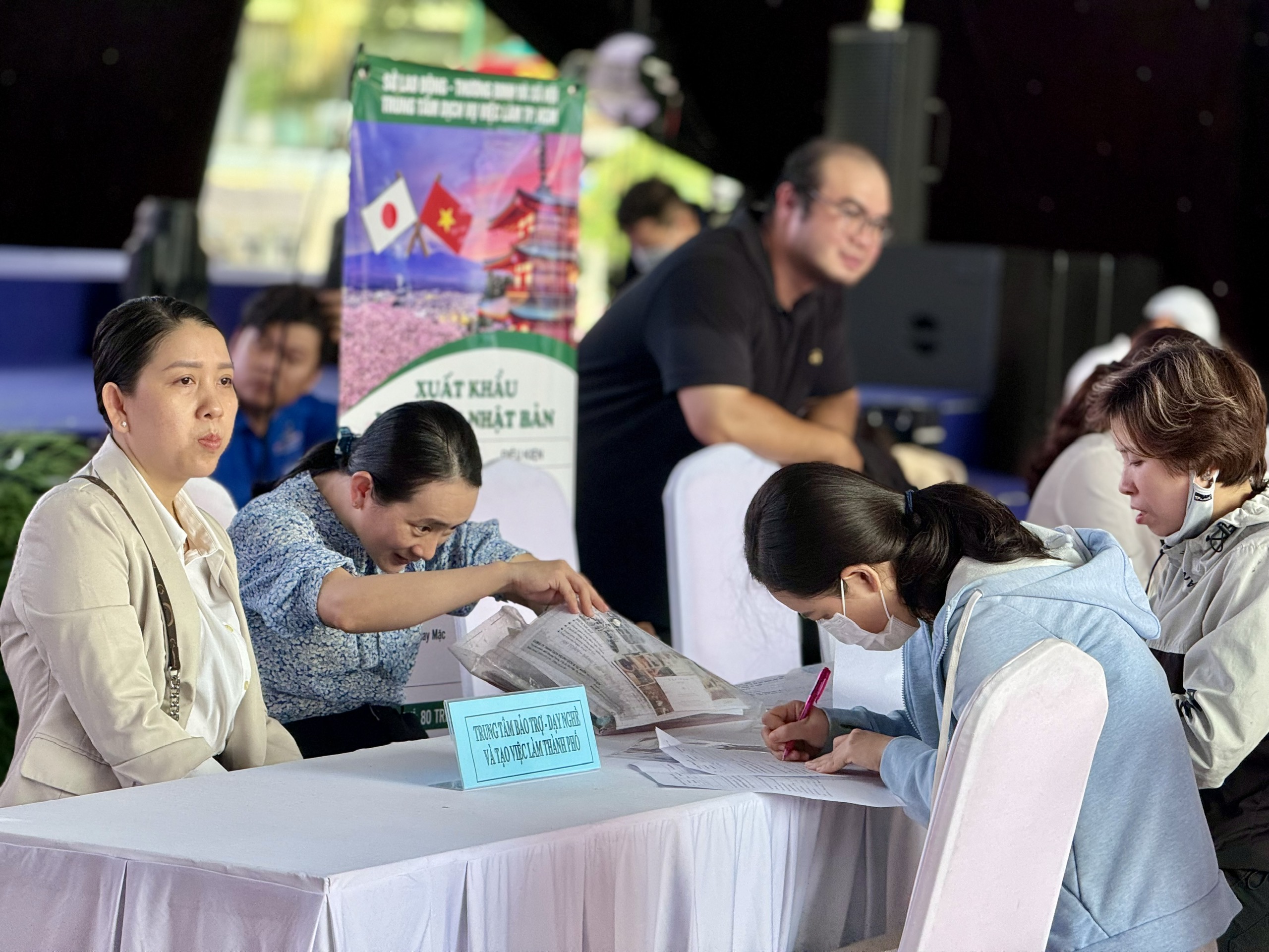 TP HCM: Doanh nghiệp ng&agrave;nh du lịch tuyển dụng h&agrave;ng ng&agrave;n vị tr&iacute; việc l&agrave;m- Ảnh 6.