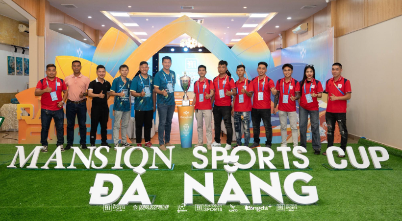 "Người h&ugrave;ng" futsal Việt Nam tham dự s&acirc;n chơi phong tr&agrave;o c&oacute; tiền thưởng lớn- Ảnh 1.