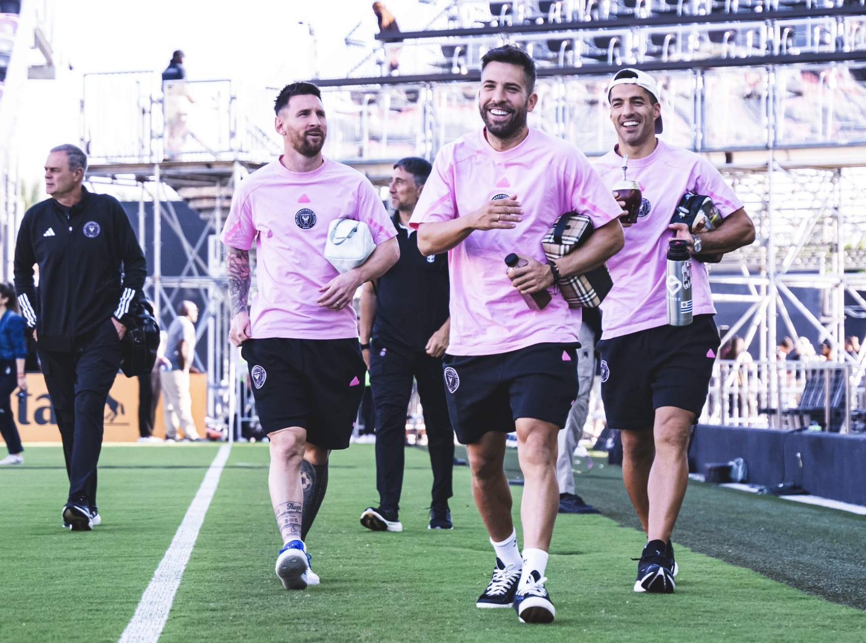Messi trở lại, Inter Miami giữ được 1 điểm tr&ecirc;n s&acirc;n nh&agrave;- Ảnh 1.