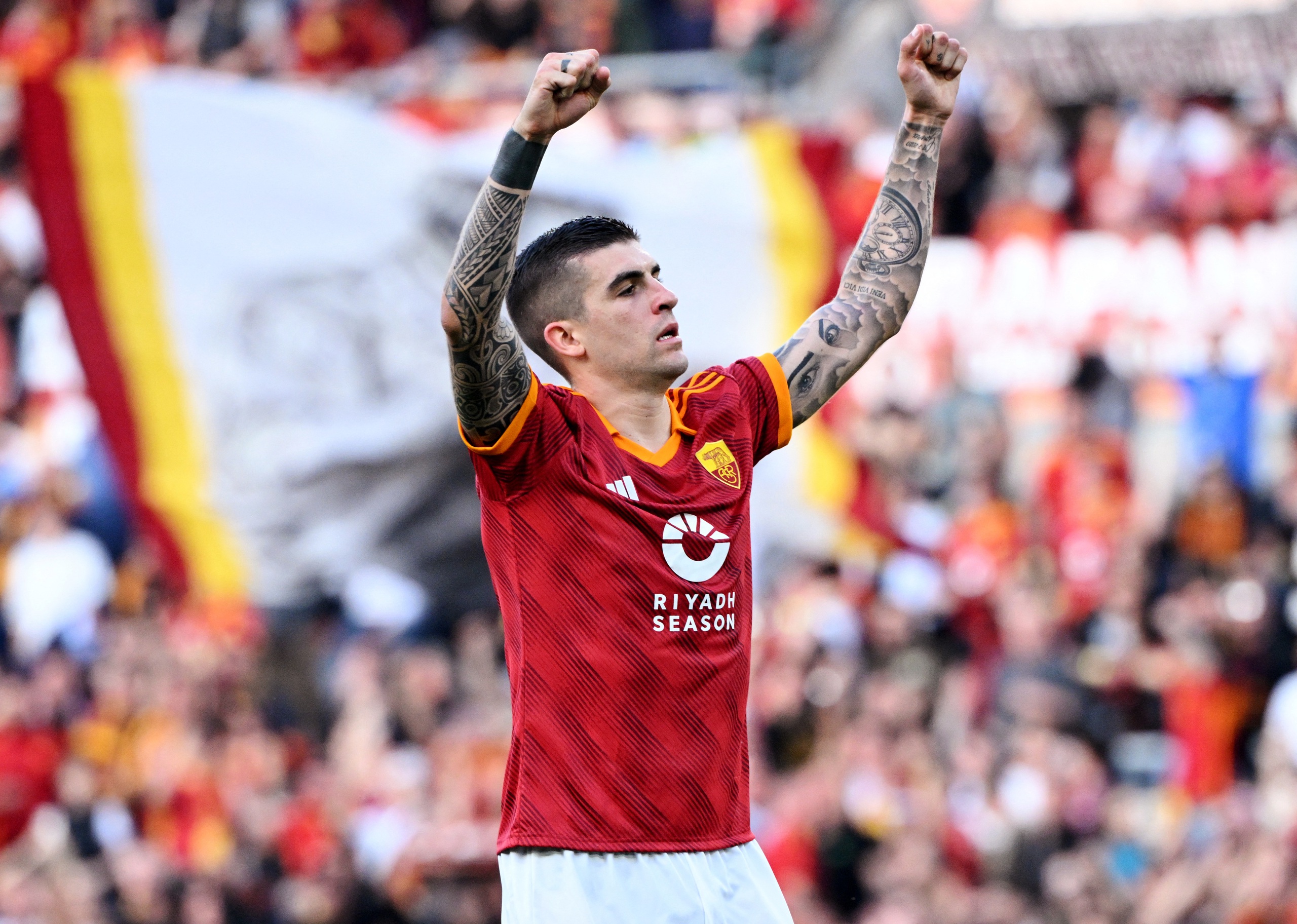 Thắng Lazio, Roma &aacute;p s&aacute;t tốp 4 Serie A- Ảnh 1.