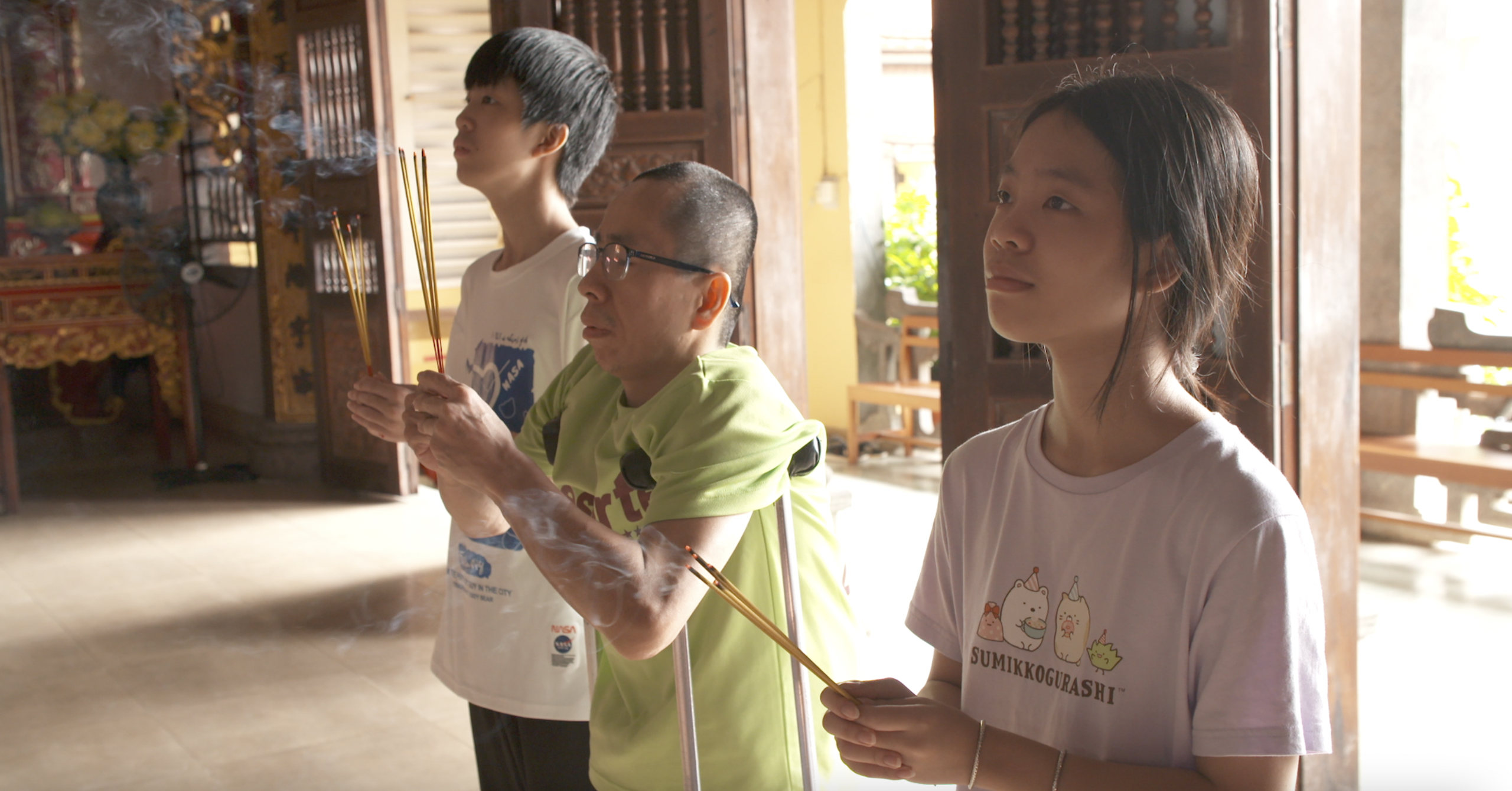 "Ch&uacute; l&iacute;nh ch&igrave;" Nguyễn Đức bật kh&oacute;c nức nở tr&ecirc;n s&acirc;n khấu- Ảnh 8.
