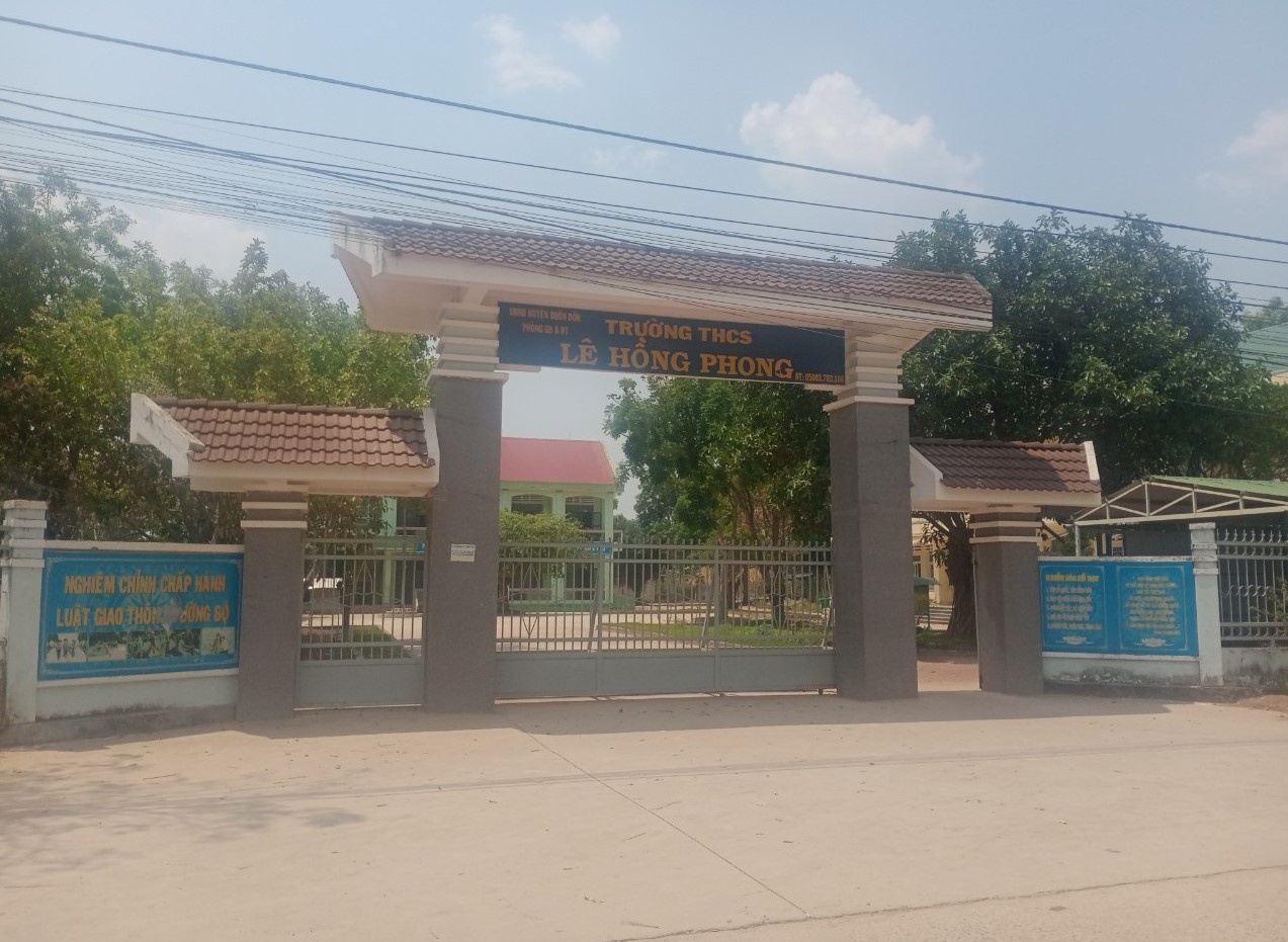 Nữ sinh ng&atilde; gục khi học thể dục, sau đ&oacute; tử vong- Ảnh 1.