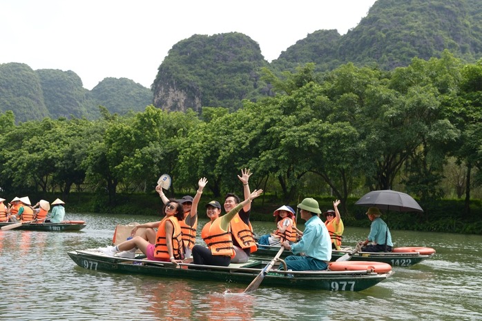 Nhiều cơ quan đồng tình nghỉ lễ 5 ngày dịp 30-4 và 1-5- Ảnh 1.