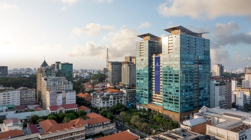 Vẻ hiện đại xen lẫn ho&agrave;i niệm tại trung t&acirc;m quận 1, TP HCM ( Ảnh: TG)