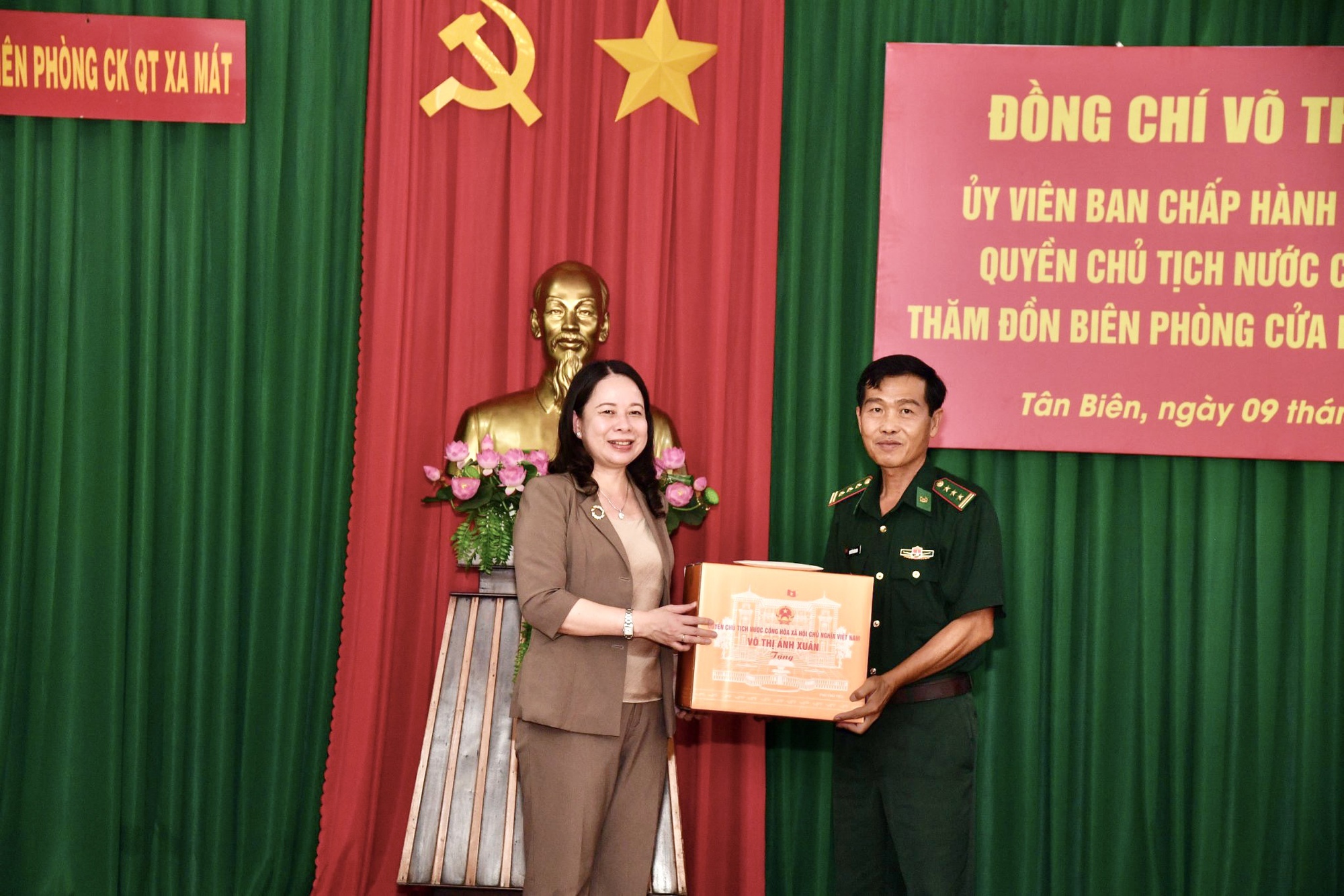Quyền Chủ tịch nước V&otilde; Thị &Aacute;nh Xu&acirc;n thăm v&agrave; l&agrave;m việc tại tỉnh T&acirc;y Ninh- Ảnh 2.
