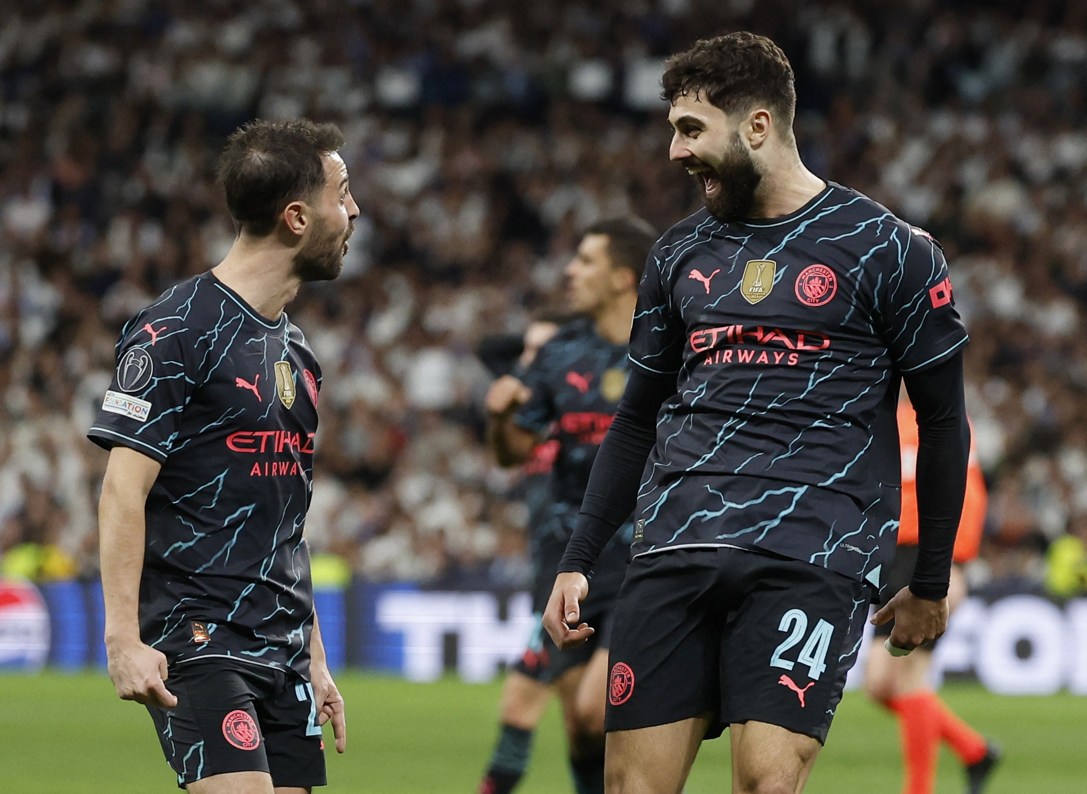 Real Madrid h&ograve;a nghẹt thở Man City trong trận đấu 6 b&agrave;n thắng- Ảnh 7.