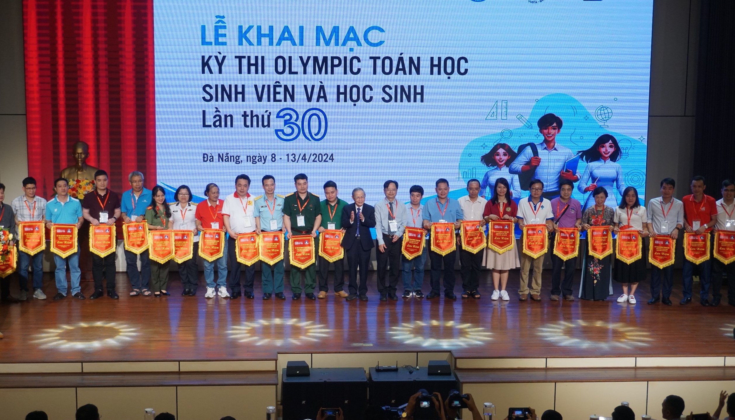Thí sinh tham gia Olympic toán học toàn quốc cao kỷ lục- Ảnh 1.