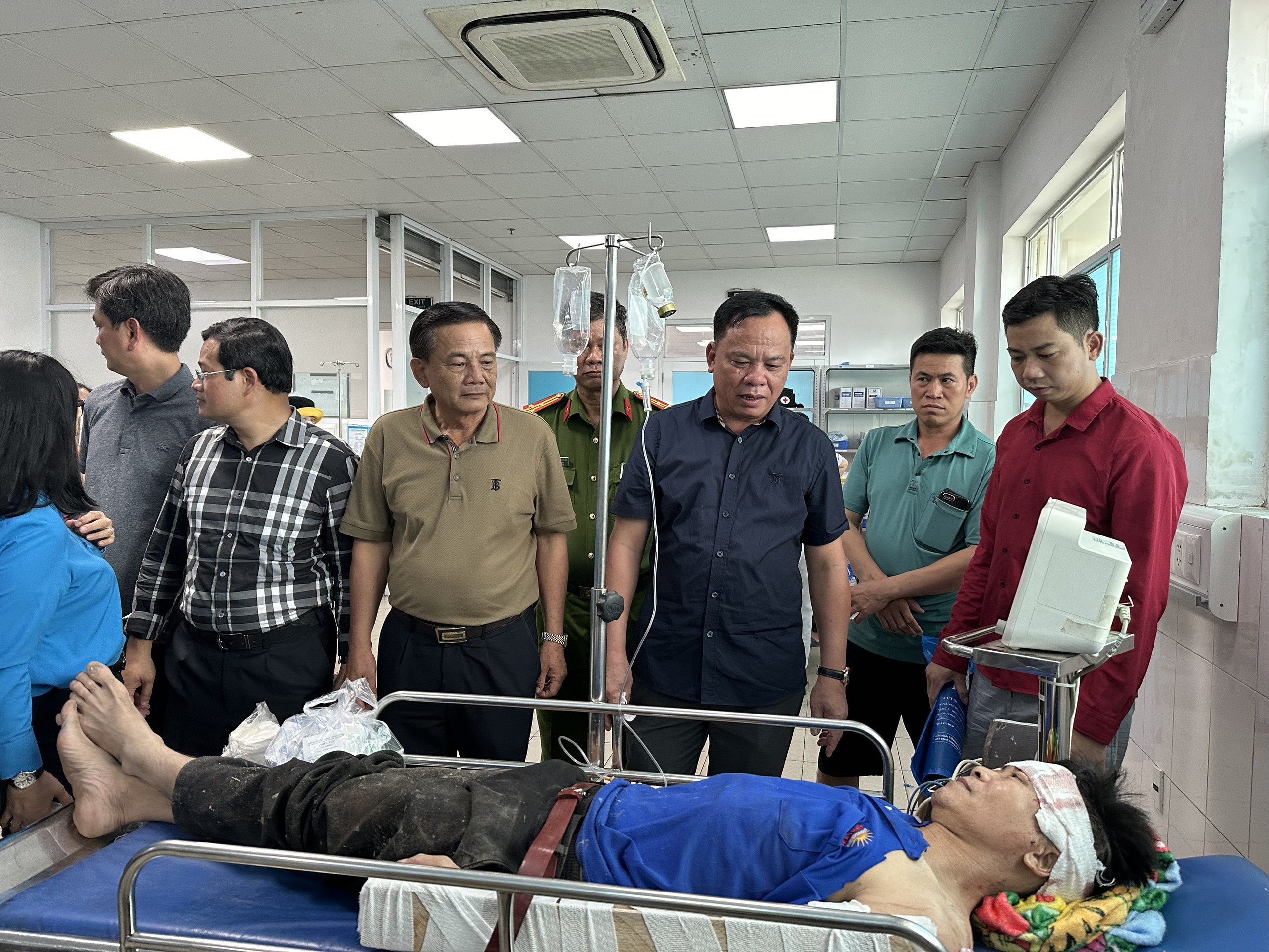 Khẩn trương điều tra vụ nổ l&ograve; hơi l&agrave;m 6 người chết ở Đồng Nai- Ảnh 1.