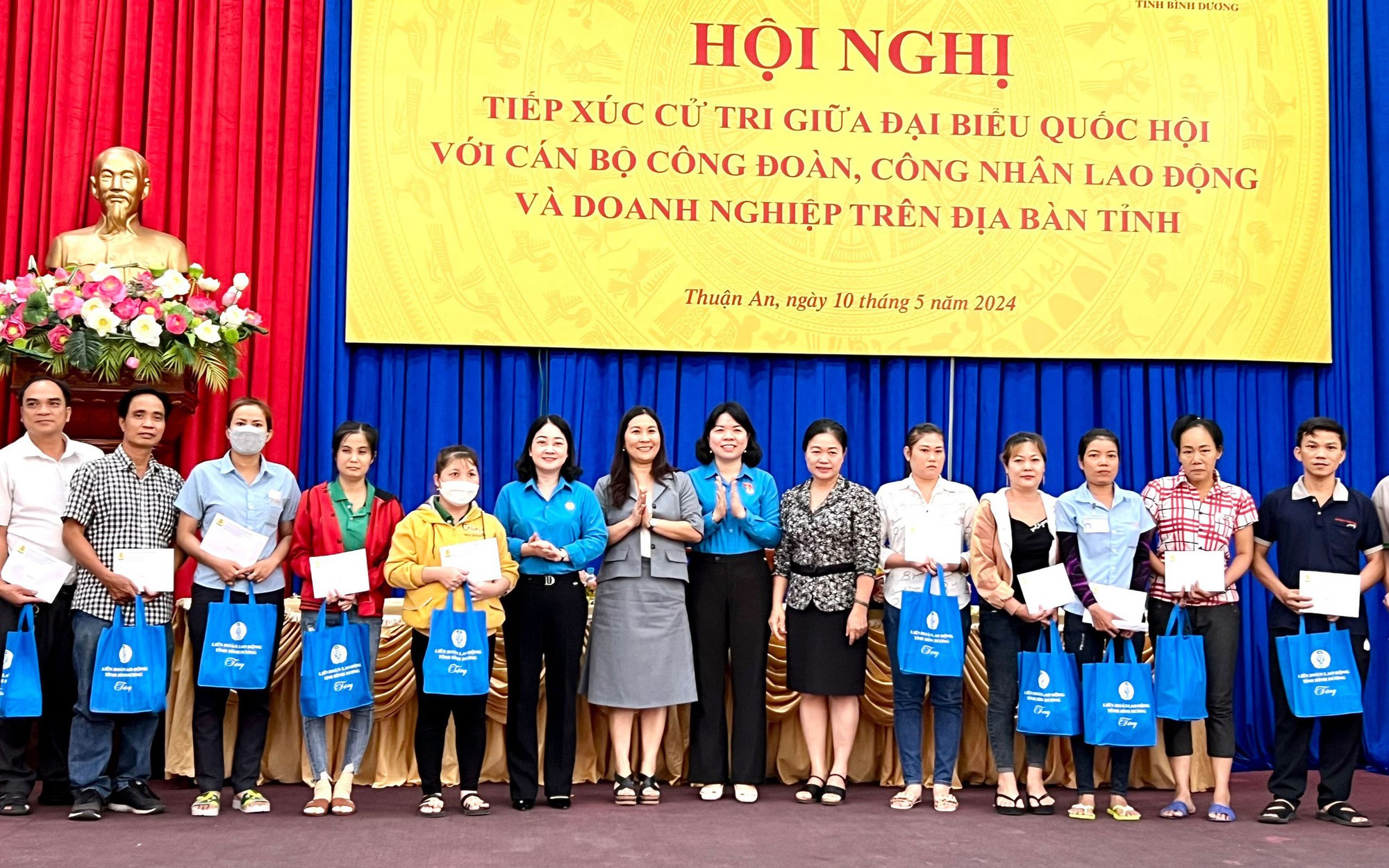 Lao động nữ mong được nghỉ hưu sớm