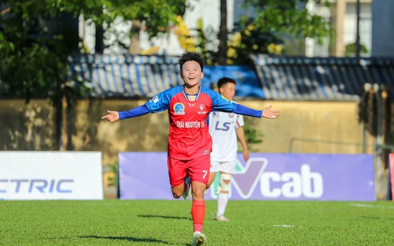 Thái Nguyên T&T - TP HCM 1: Từ đồng đội thành đối thủ