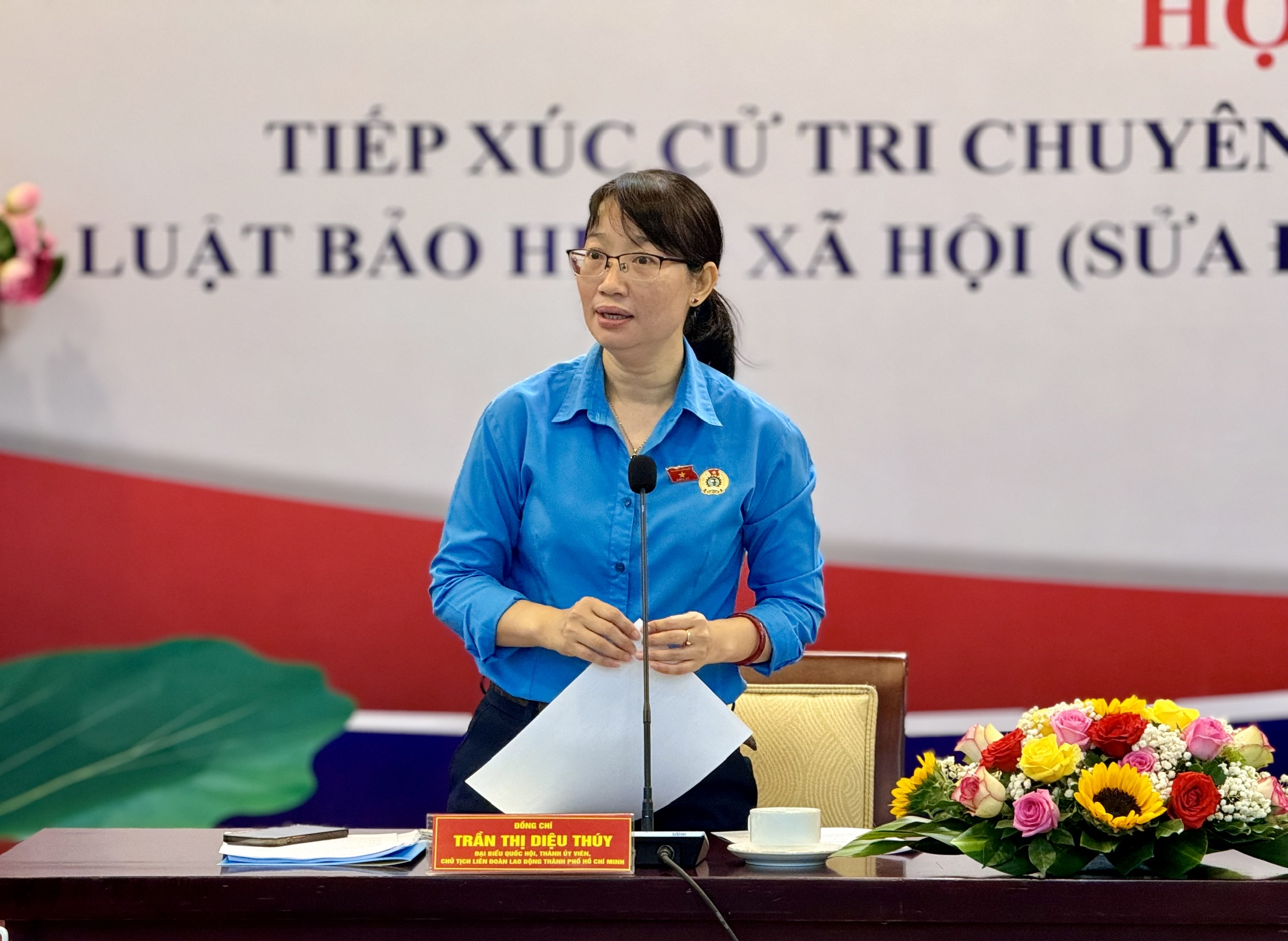 Luật BHXH (sửa đổi): Ngo&agrave;i phương &aacute;n r&uacute;t BHXH 1 lần, cần ch&iacute;nh s&aacute;ch hỗ trợ nh&oacute;m kh&oacute; khăn- Ảnh 2.