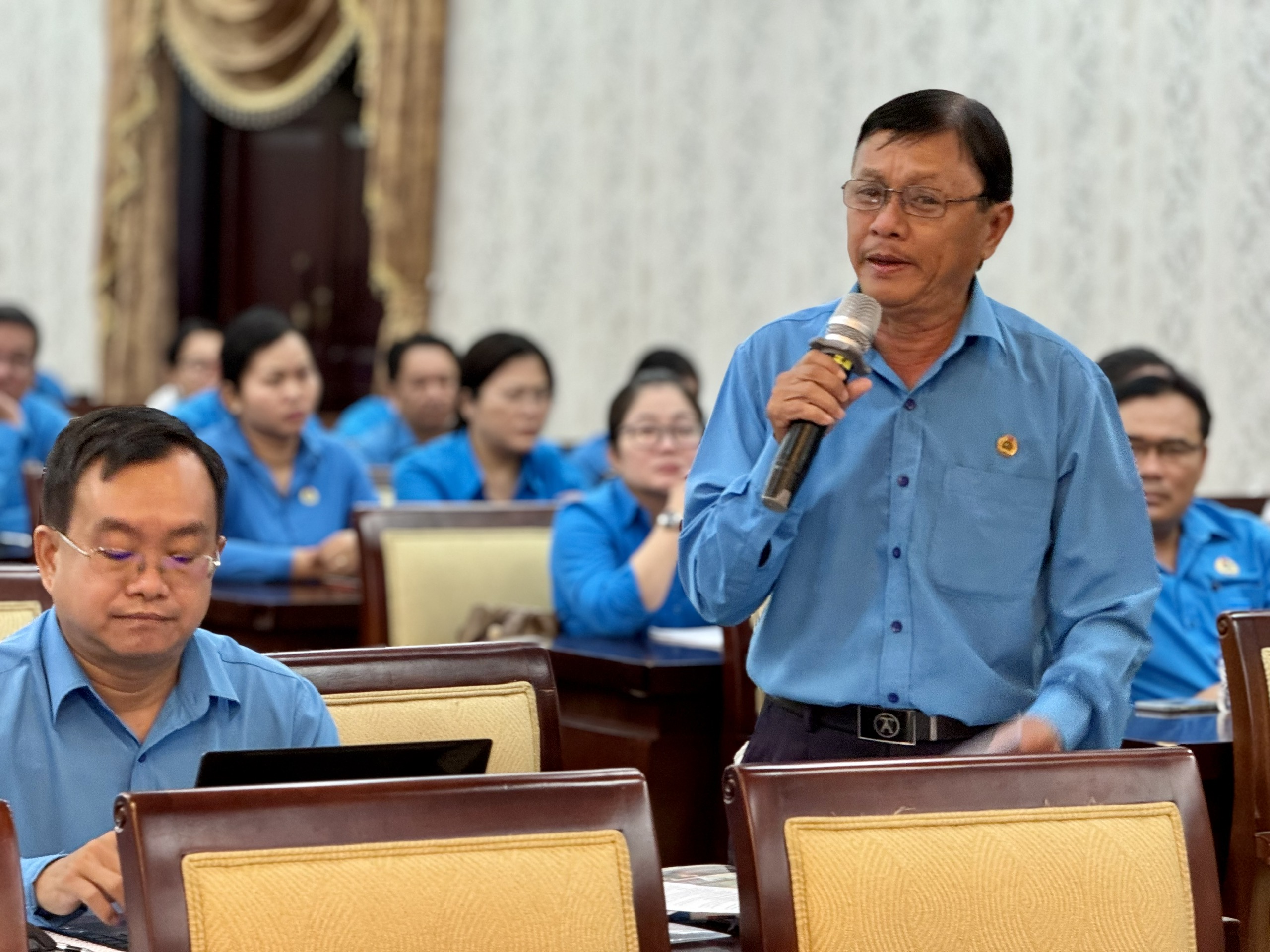 Luật BHXH (sửa đổi): Ngo&agrave;i phương &aacute;n r&uacute;t BHXH 1 lần, cần ch&iacute;nh s&aacute;ch hỗ trợ nh&oacute;m kh&oacute; khăn- Ảnh 6.