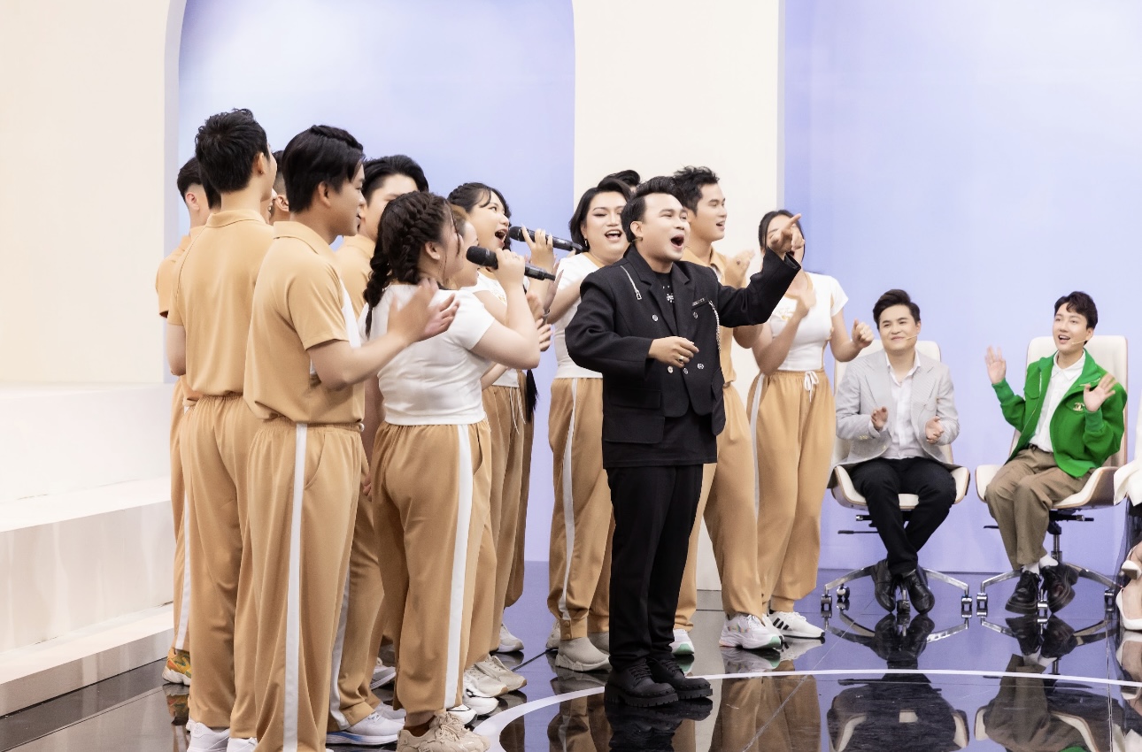 NSND Bạch Tuyết gửi gắm nhiều nỗi niềm về cải cách bài vọng cổ trong