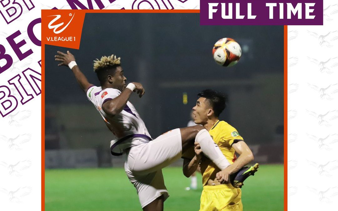 B.Bình Dương thua sít sao Thanh Hóa, rời xa chức vô địch V-League