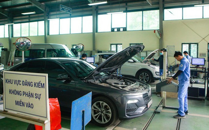 Hết hạn bảo hiểm trách nhiệm dân sự có được đăng kiểm ôtô?