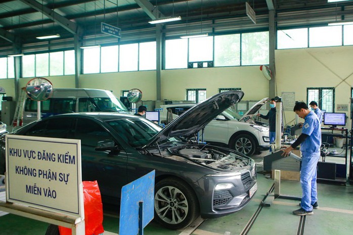 Hết hạn bảo hiểm tr&aacute;ch nhiệm d&acirc;n sự c&oacute; được đăng kiểm &ocirc;t&ocirc;?- Ảnh 1.