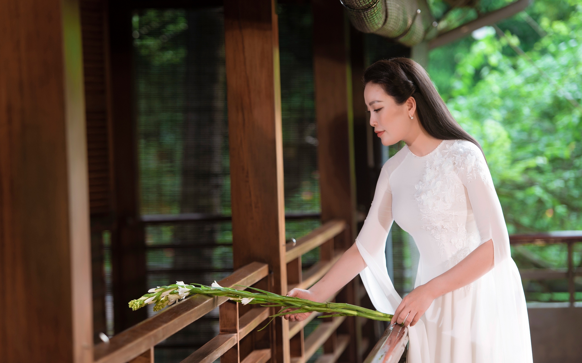 MV mừng sinh nhật Bác của Sao mai Huyền Trang