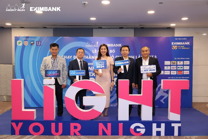 5.000 vận động vi&ecirc;n sẽ tham gia giải chạy đ&ecirc;m TP HCM lần thứ 3 năm 2024- Ảnh 1.