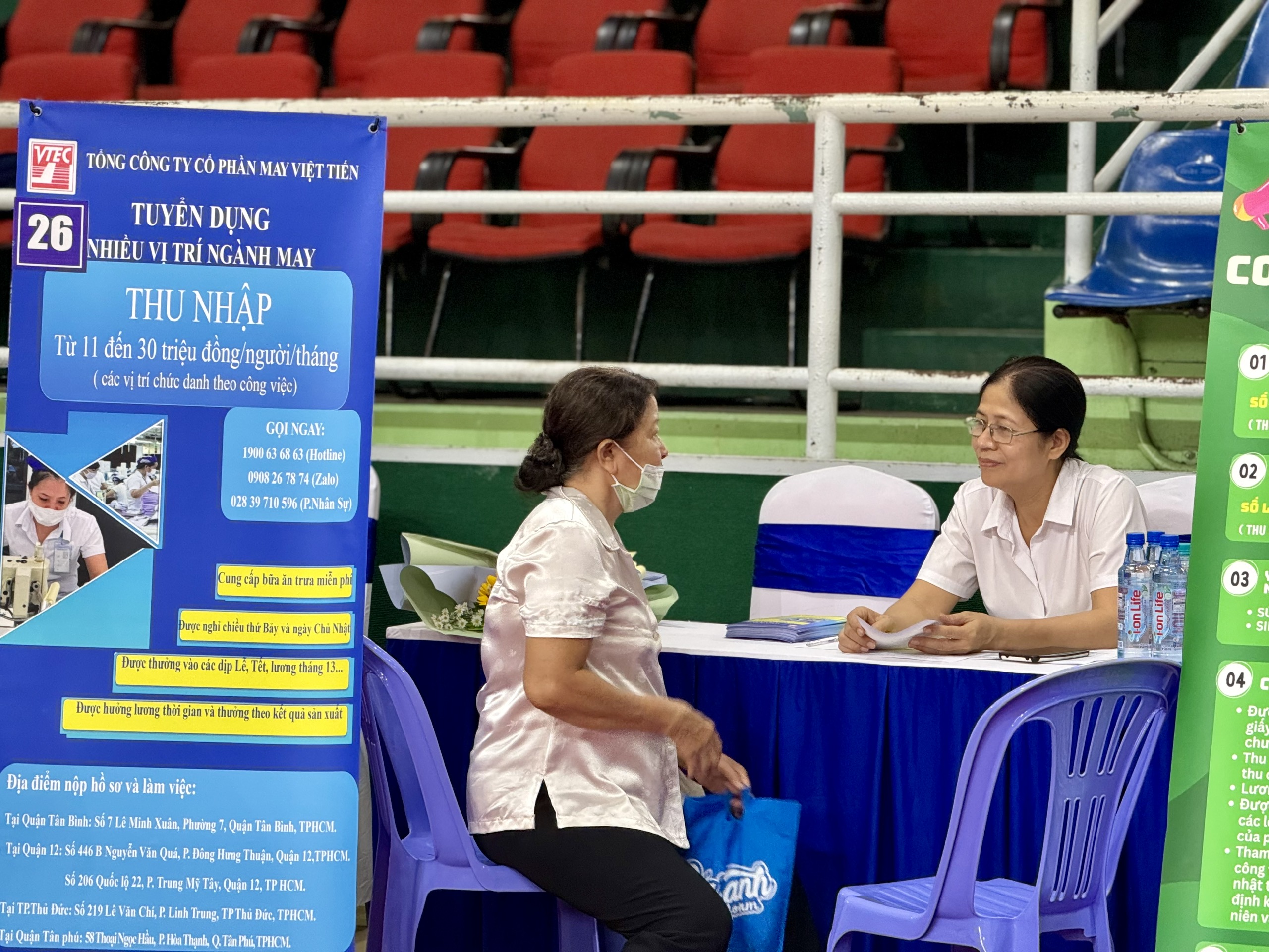 Hơn 9.000 vị tr&iacute; việc l&agrave;m c&oacute; thu nhập hấp dẫn, đ&atilde;i ngộ tốt- Ảnh 1.