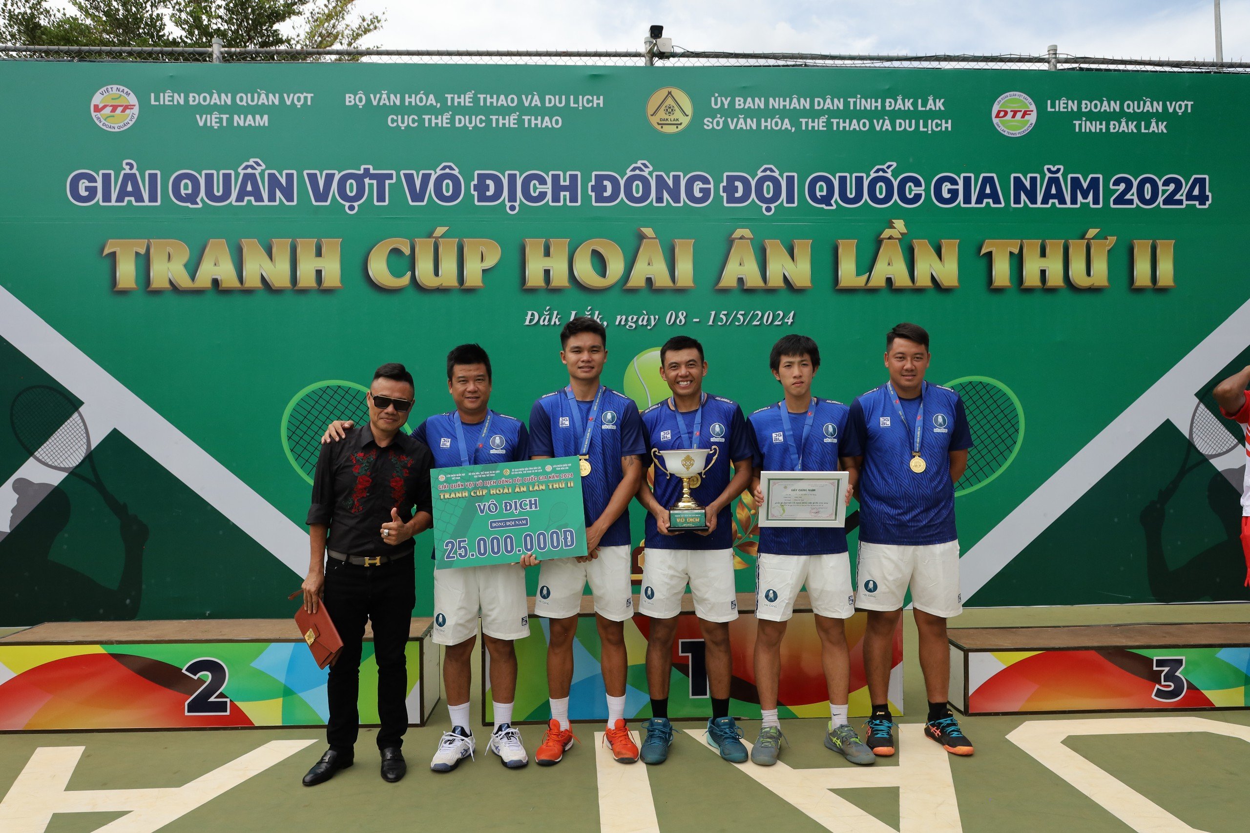 &Ecirc;kip Hải Đăng T&acirc;y Ninh v&ocirc; địch đồng đội nam