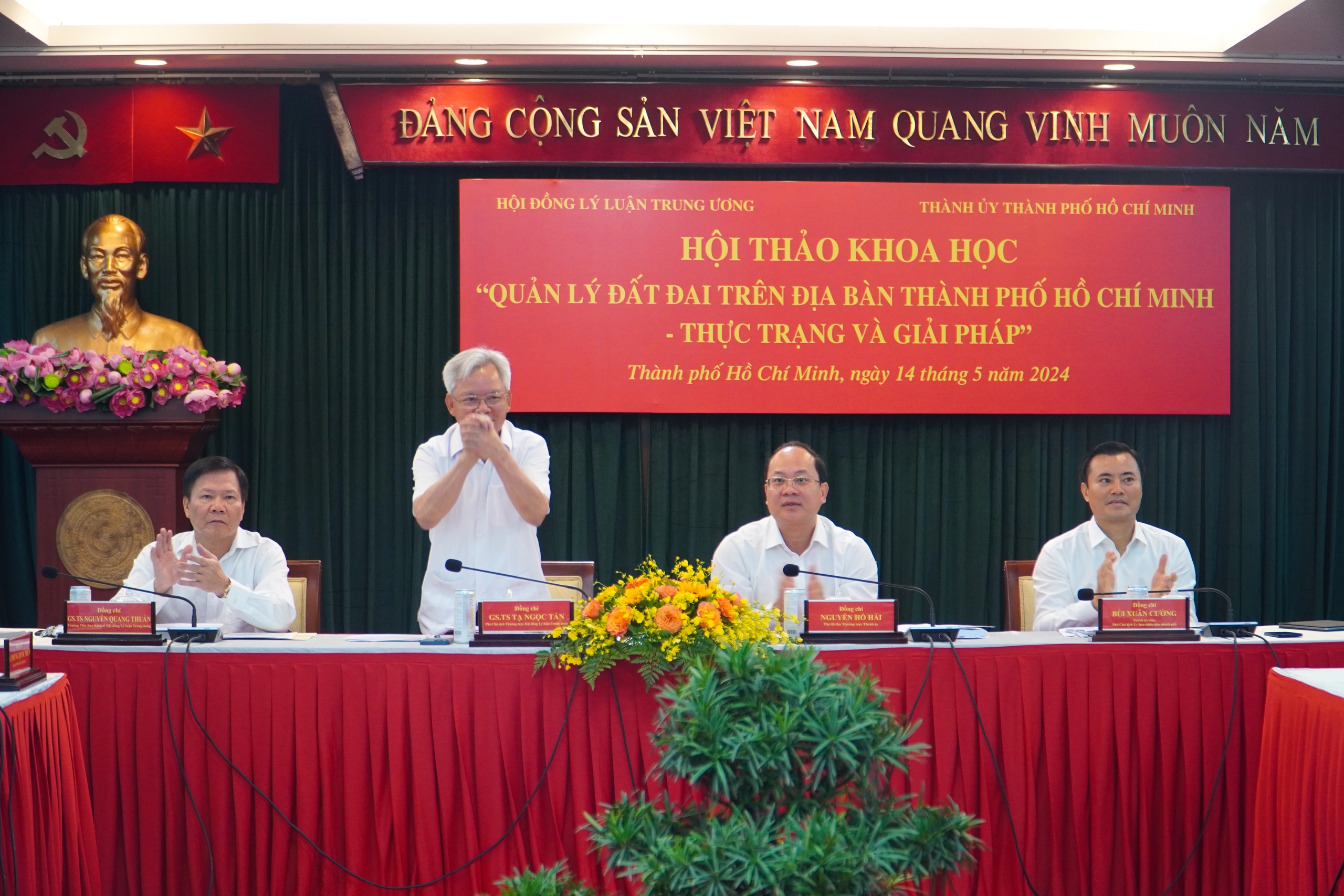 Khai th&aacute;c tốt nguồn lực đất đai- Ảnh 4.