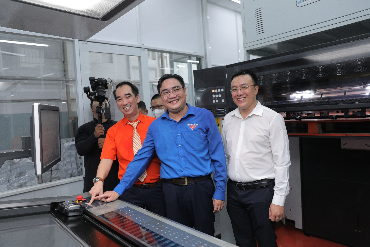 Nhà in Lê Quang Lộc: Hệ thống máy in offset mới là thiết bị hàng đầu trong ngành in ấn hiện nay- Ảnh 5.