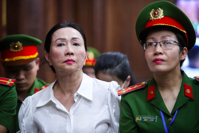Bộ C&ocirc;ng an t&igrave;m bị hại trong giai đoạn 2 vụ &aacute;n Vạn Thịnh Ph&aacute;t- Ảnh 1.