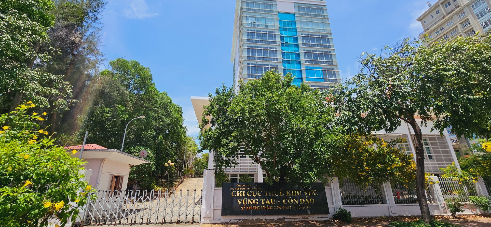 Tạm ho&atilde;n xuất cảnh 5 l&atilde;nh đạo doanh nghiệp ở B&agrave; Rịa- Vũng T&agrave;u- Ảnh 1.