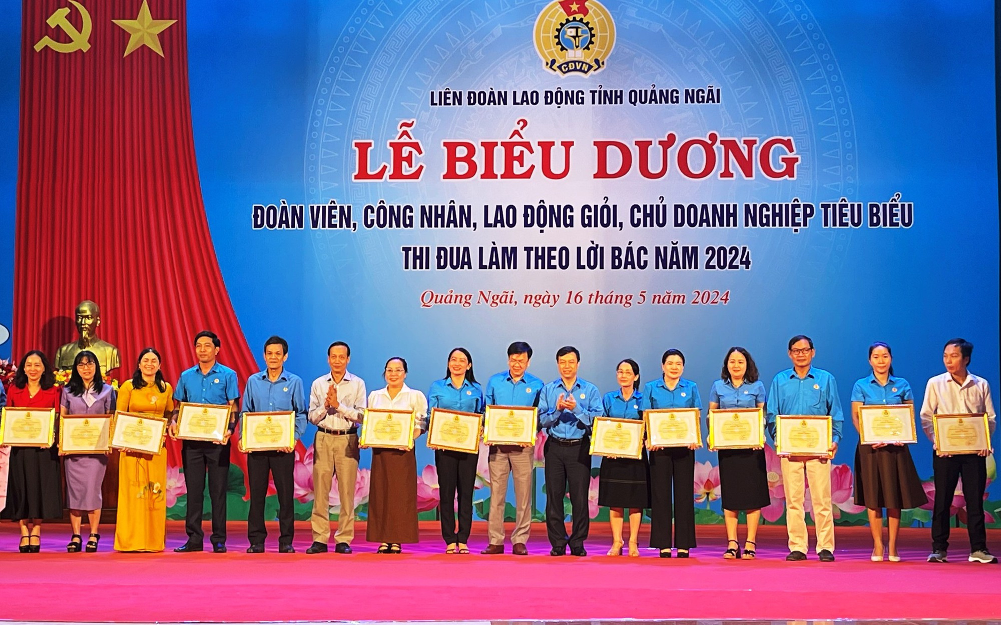 Quảng Ngãi: Biểu dương đoàn viên, công nhân, lao động tiêu biểu làm theo lời Bác