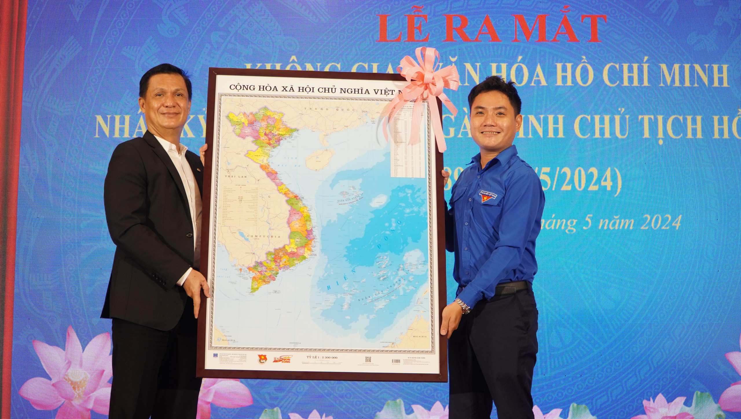 Ra mắt Kh&ocirc;ng gian Văn h&oacute;a Hồ Ch&iacute; Minh tại kh&aacute;ch sạn 5 sao sang trọng - Ảnh 2.