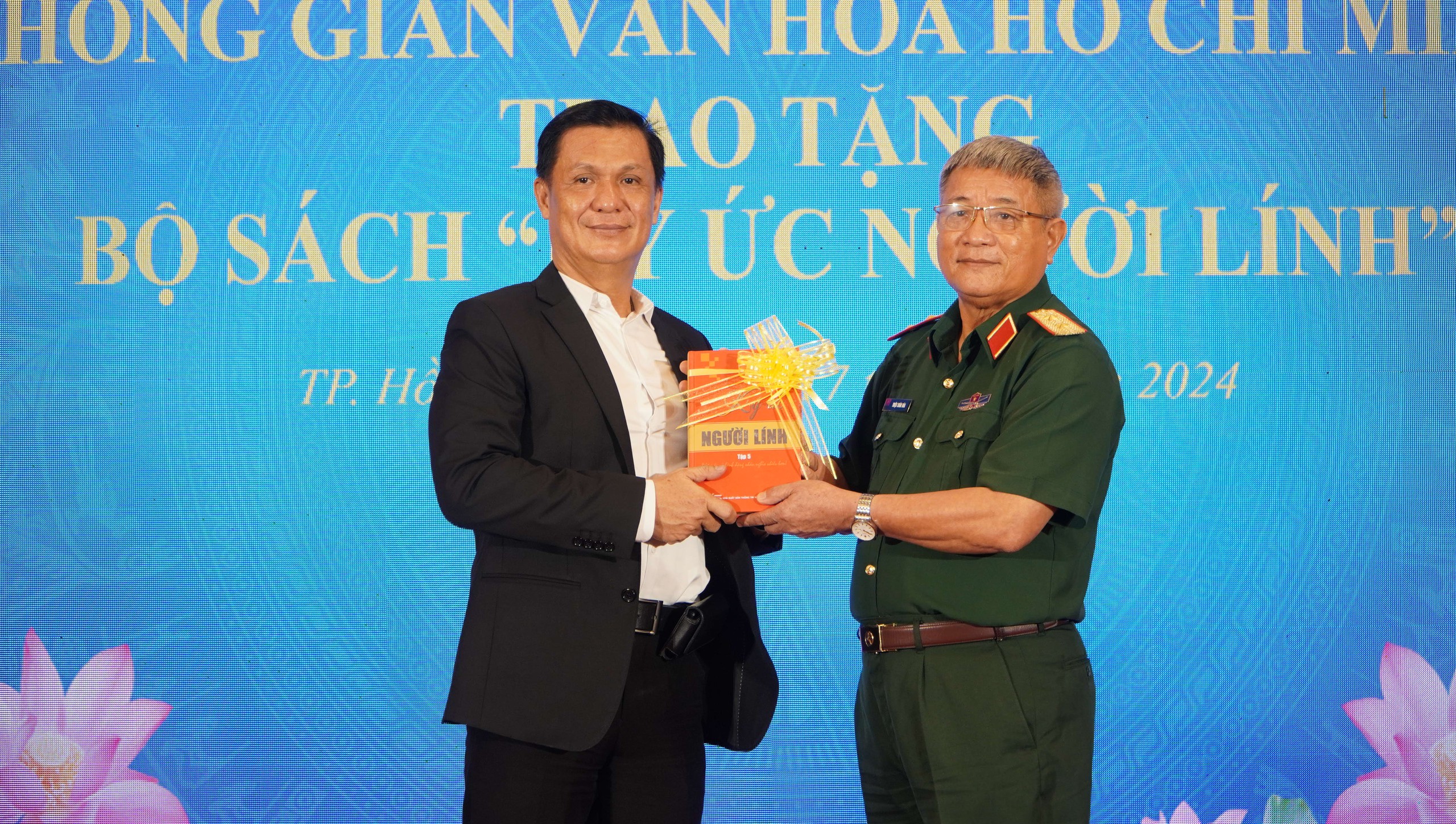 Ra mắt Kh&ocirc;ng gian Văn h&oacute;a Hồ Ch&iacute; Minh tại kh&aacute;ch sạn 5 sao sang trọng - Ảnh 4.