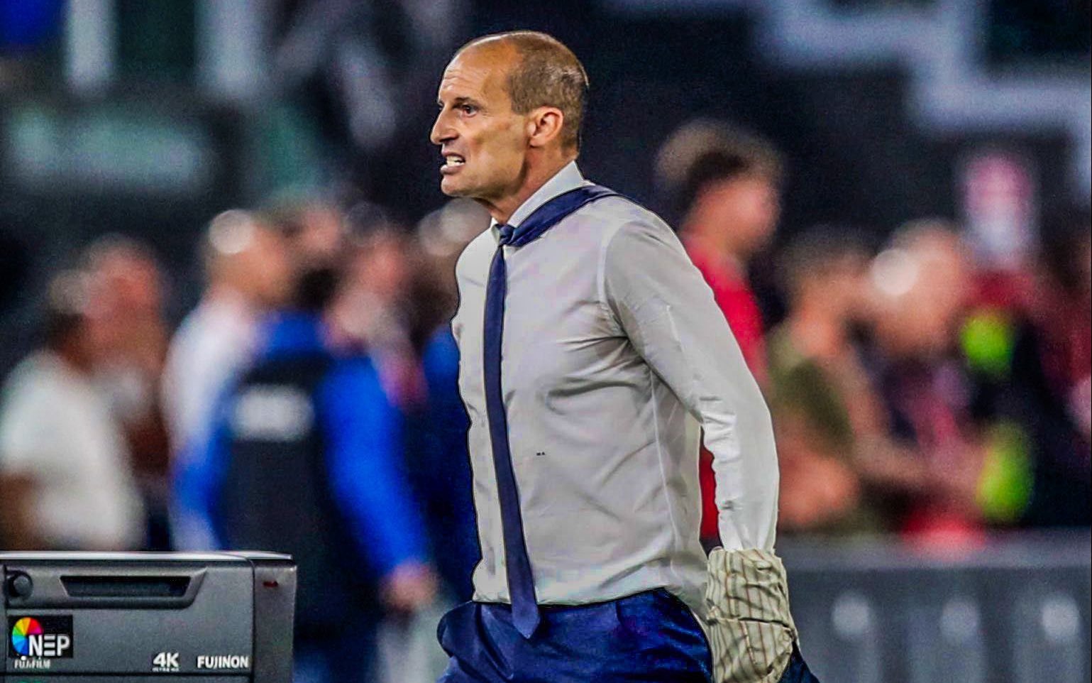 HLV Allegri bị Juventus thải ngay sau khi vô địch Coppa Italia