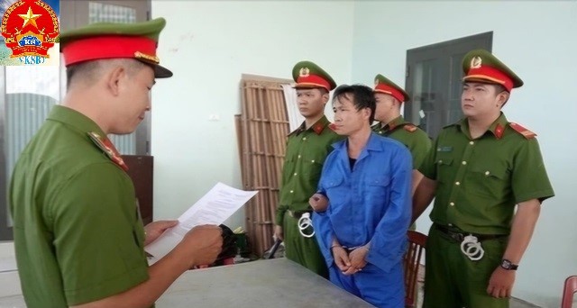 Bắt đồng phạm của chủ cửa hàng vật liệu khai thác khoáng sản trái phép- Ảnh 1.