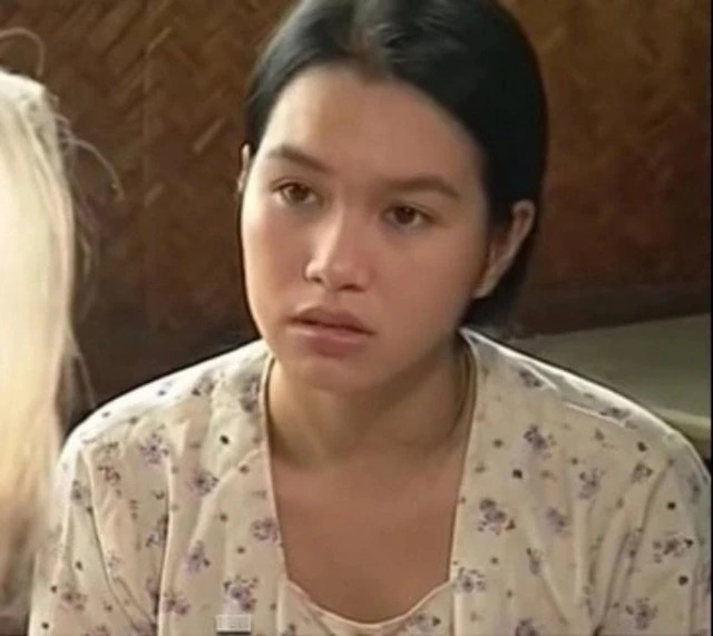 D&agrave;n diễn vi&ecirc;n 