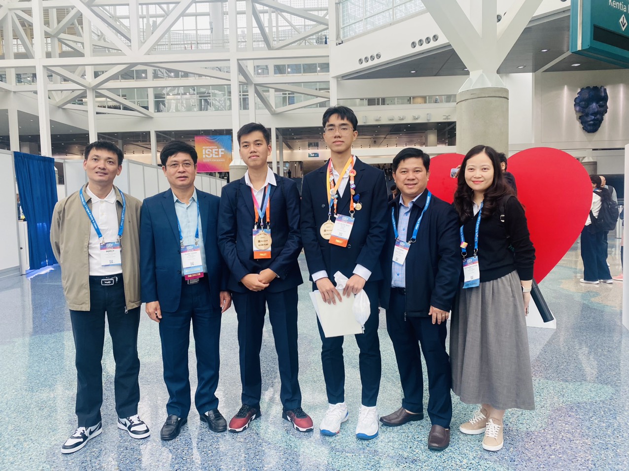 Thi Khoa học Kỹ thuật quốc tế: Vượt 1.700 dự &aacute;n từ 64 quốc gia, học sinh Việt Nam đoạt giải nh&igrave;- Ảnh 2.