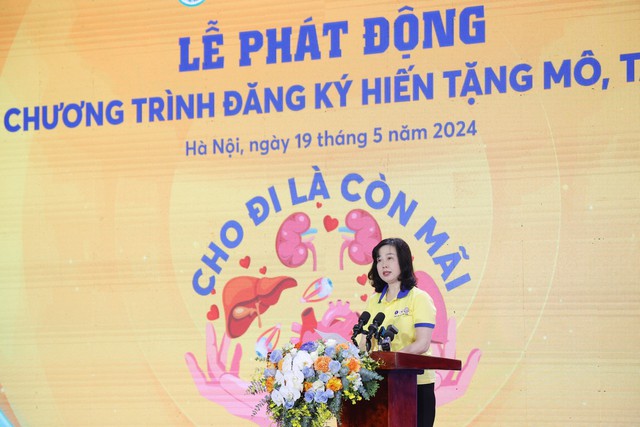 Thủ tướng Phạm Minh Ch&iacute;nh đăng k&yacute; hiến m&ocirc;, tạng- Ảnh 4.