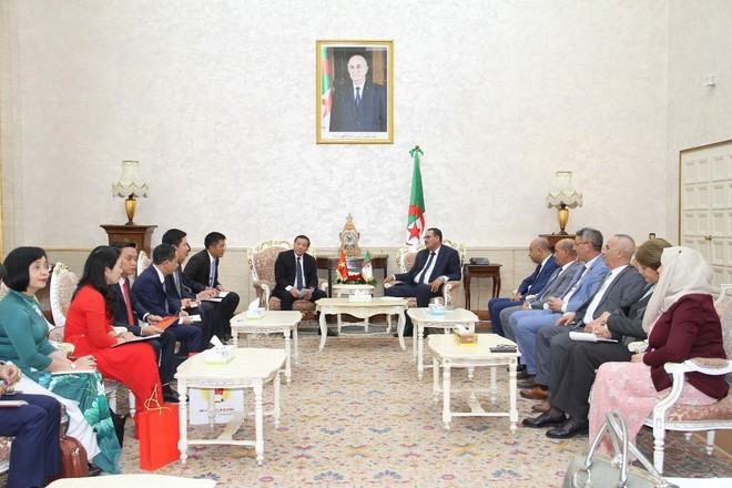 Algeria mong muốn th&uacute;c đẩy hợp t&aacute;c với Việt Nam tr&ecirc;n nhiều lĩnh vực- Ảnh 4.