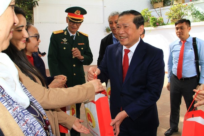 Algeria mong muốn th&uacute;c đẩy hợp t&aacute;c với Việt Nam tr&ecirc;n nhiều lĩnh vực- Ảnh 2.
