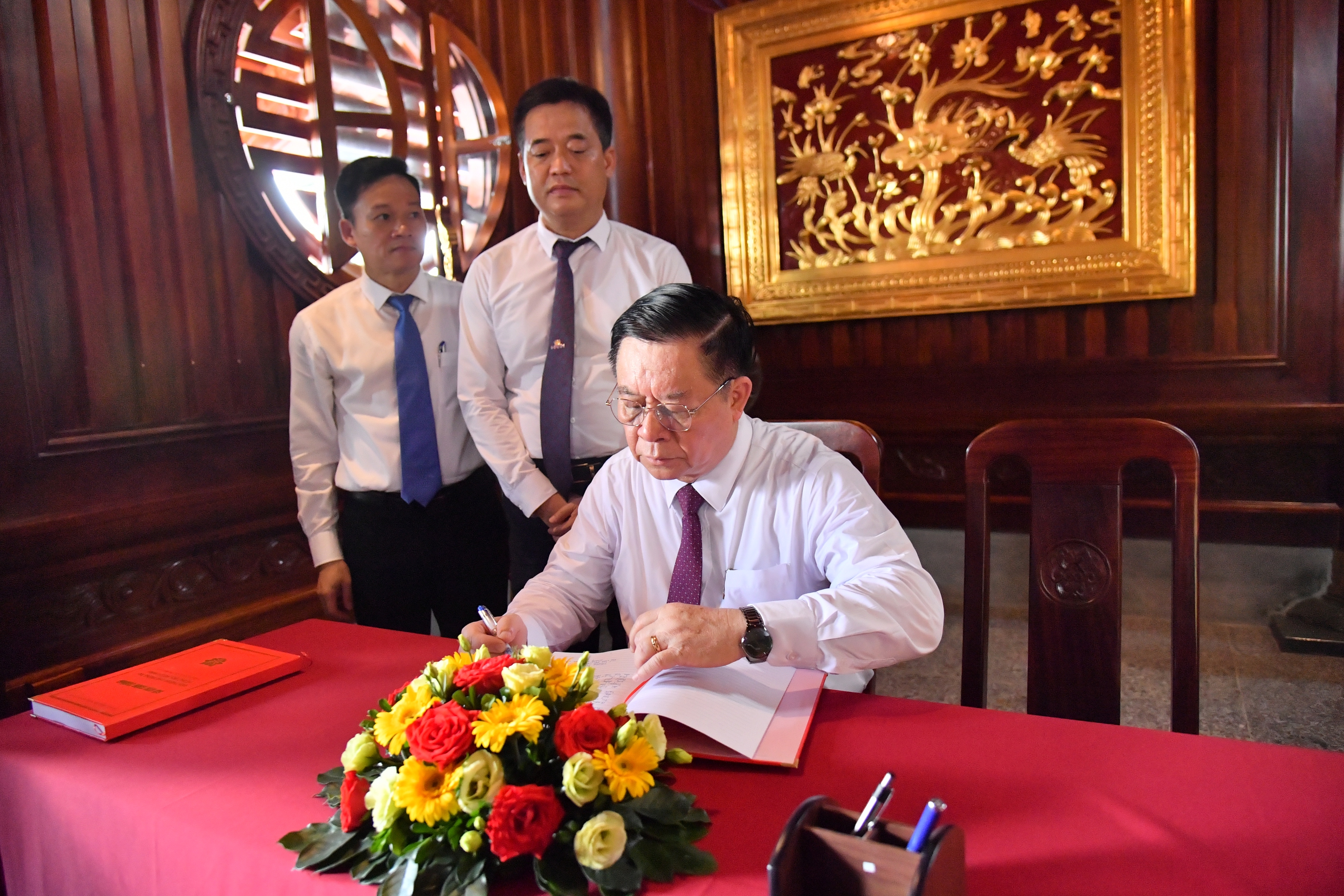 Ph&uacute; Quốc: Kh&aacute;nh th&agrave;nh tượng đ&agrave;i B&aacute;c Hồ cao gần 21 m- Ảnh 8.