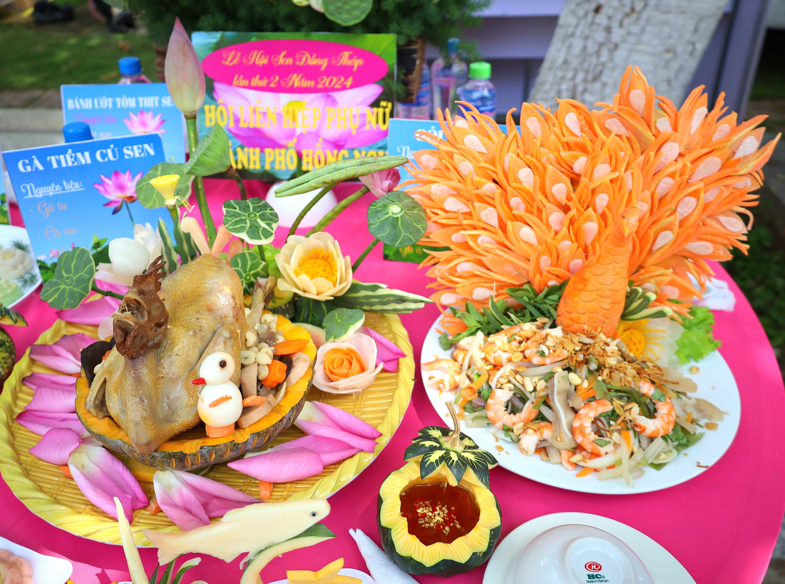 Những hình ảnh đẹp, “độc” tại Lễ hội Sen tỉnh Đồng Tháp- Ảnh 44.