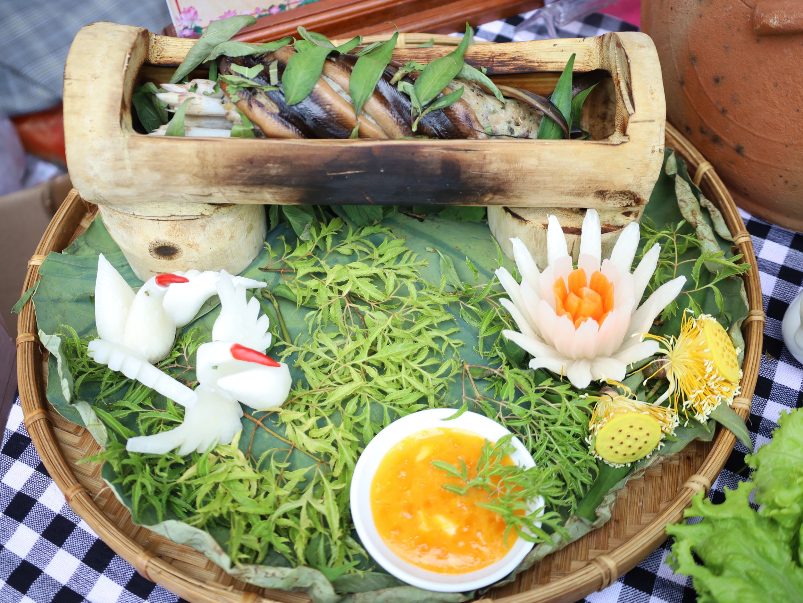 Những hình ảnh đẹp, “độc” tại Lễ hội Sen tỉnh Đồng Tháp- Ảnh 42.