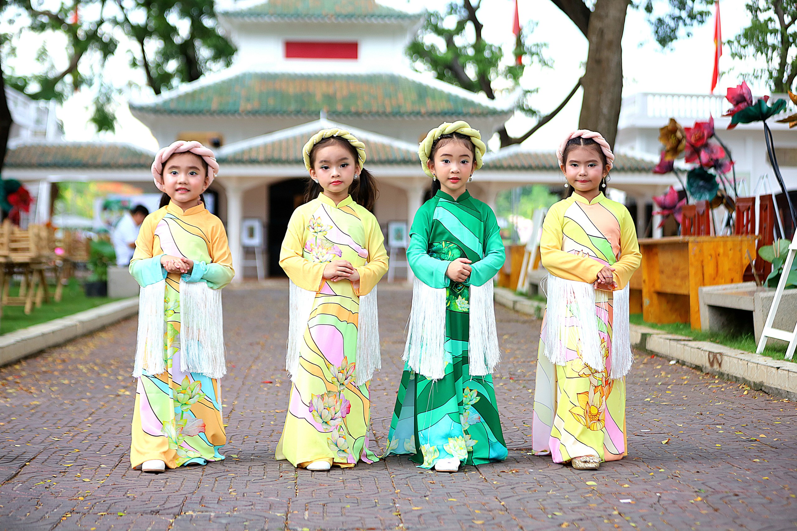 Những hình ảnh đẹp, “độc” tại Lễ hội Sen tỉnh Đồng Tháp- Ảnh 12.