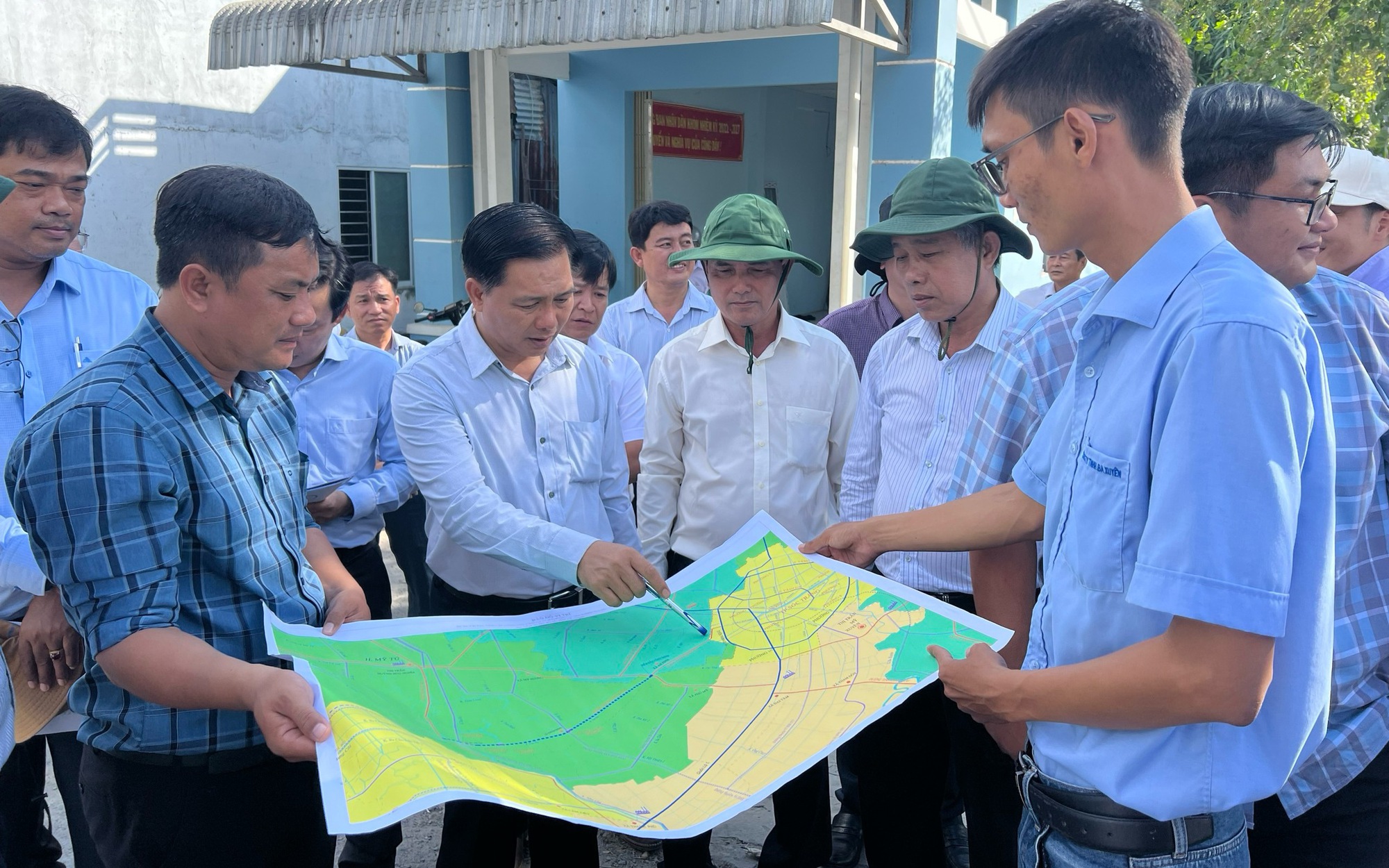 Chủ tịch UBND tỉnh Sóc Trăng chỉ đạo “nóng” tại các công trình trọng điểm