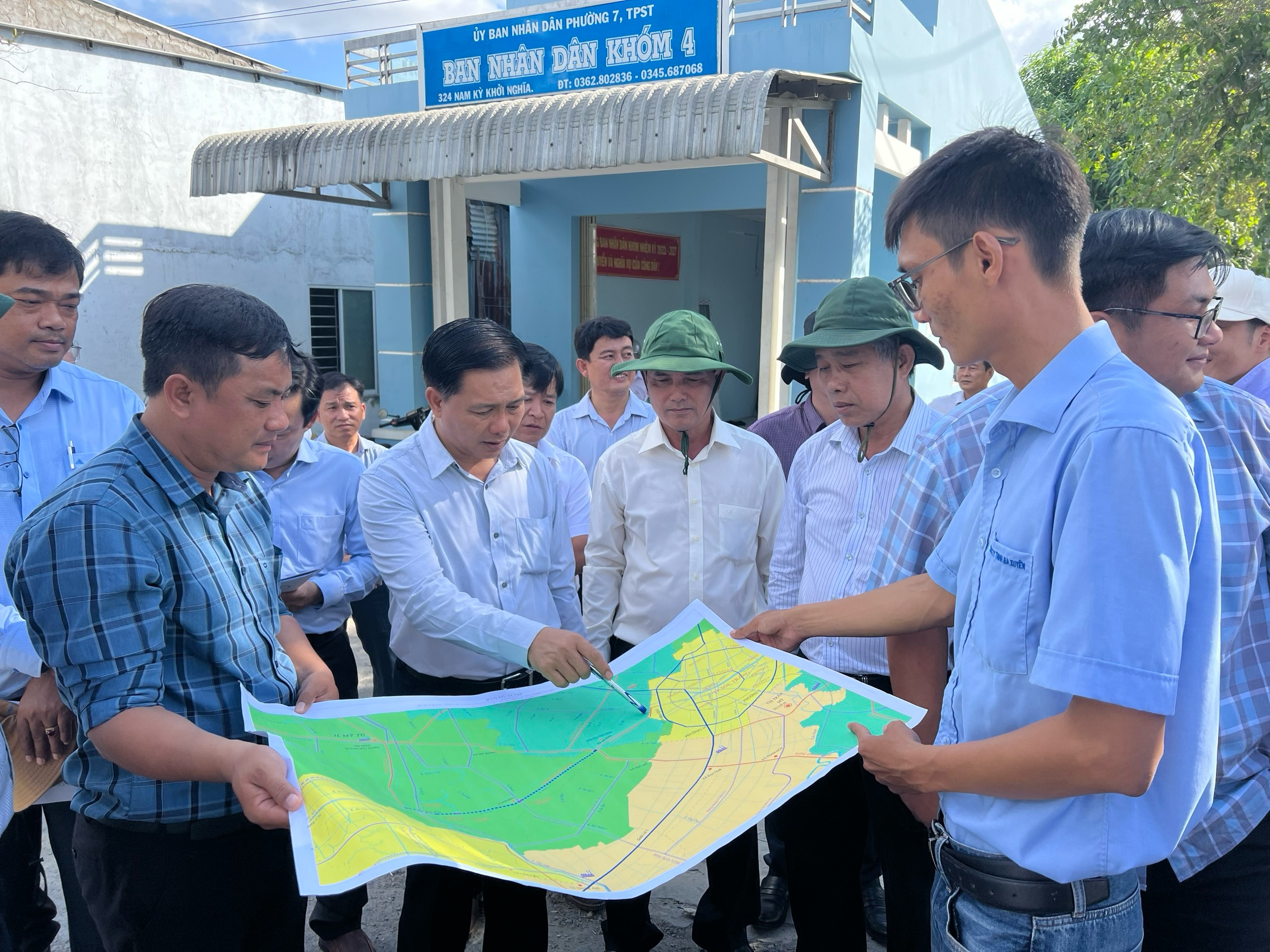 Chủ tịch UBND tỉnh Sóc Trăng chỉ đạo “nóng” tại các công trình trọng điểm- Ảnh 2.