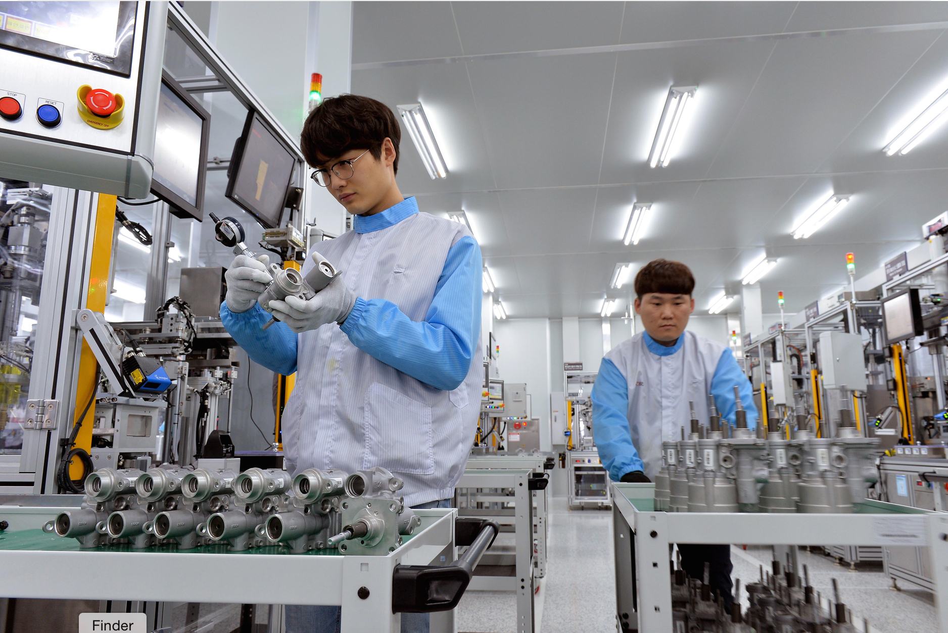 Lao động nước ngo&agrave;i tại H&agrave;n Quốc gặp kh&oacute; khi bị nợ lương- Ảnh 1.