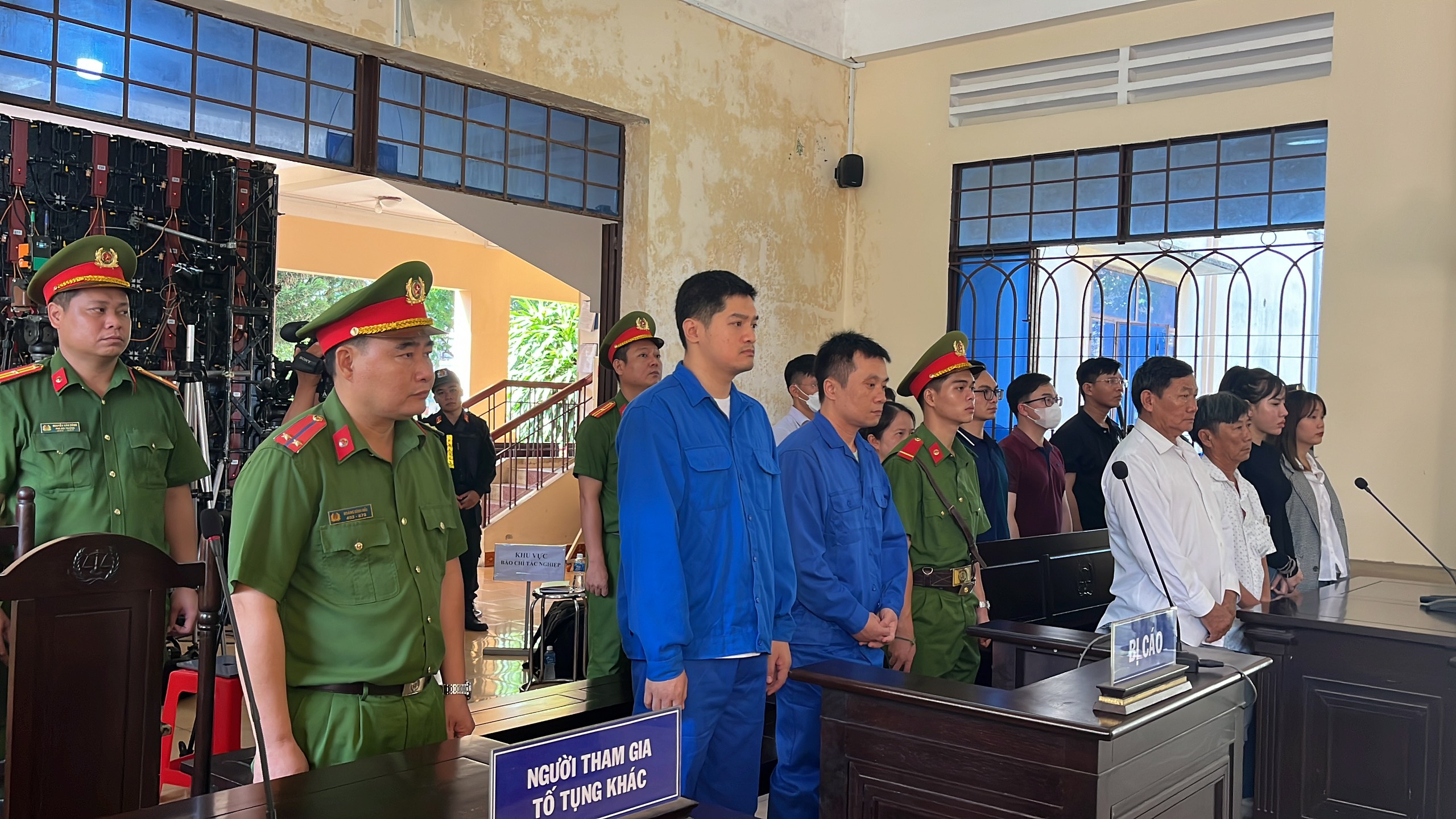 Vụ xe Thành Bưởi gây tai nạn: Tòa trả hồ sơ, điều tra vai trò đồng phạm- Ảnh 1.