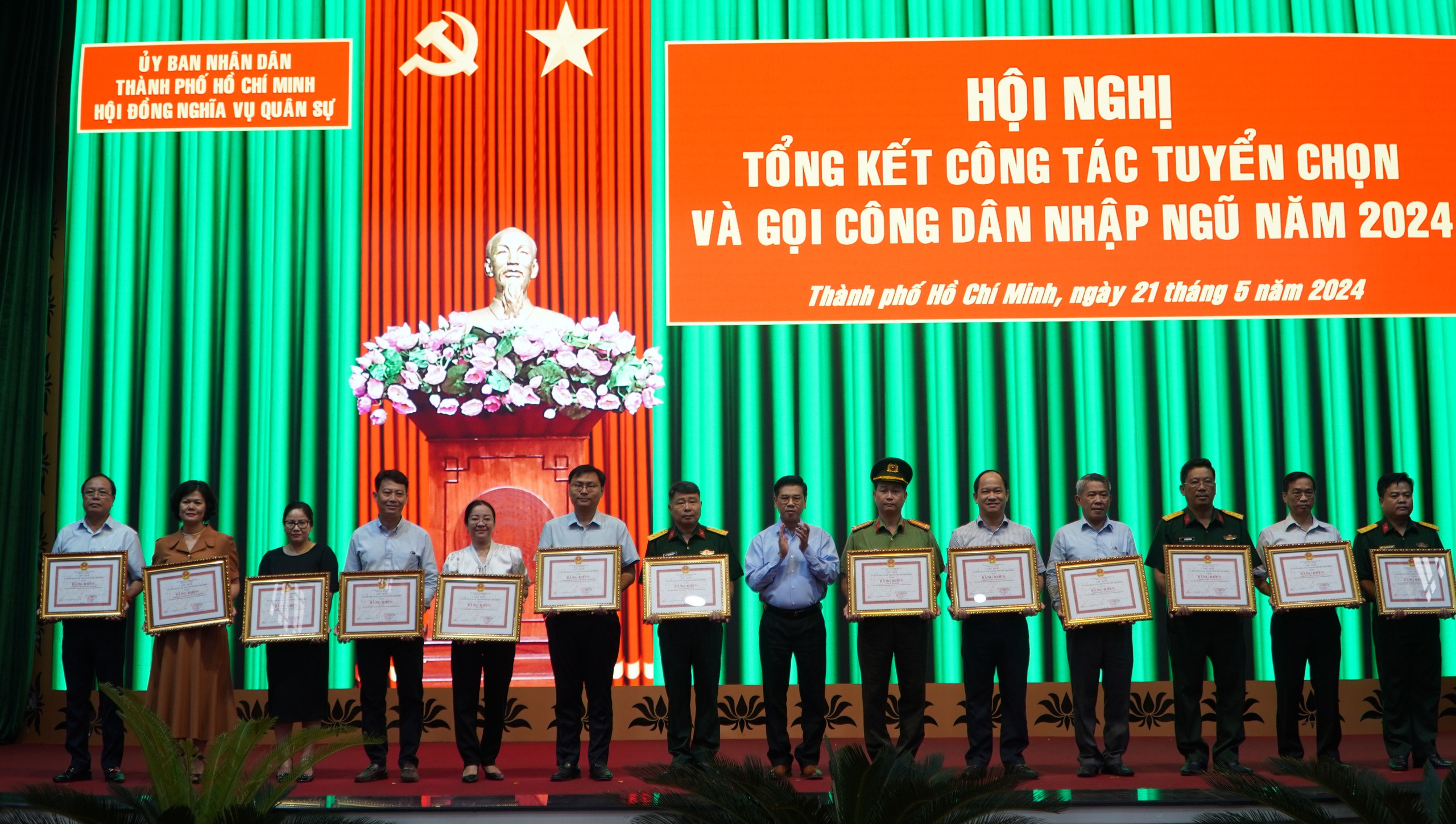 Ch&uacute; trọng hỗ trợ việc l&agrave;m cho thanh ni&ecirc;n sau khi xuất ngũ- Ảnh 2.
