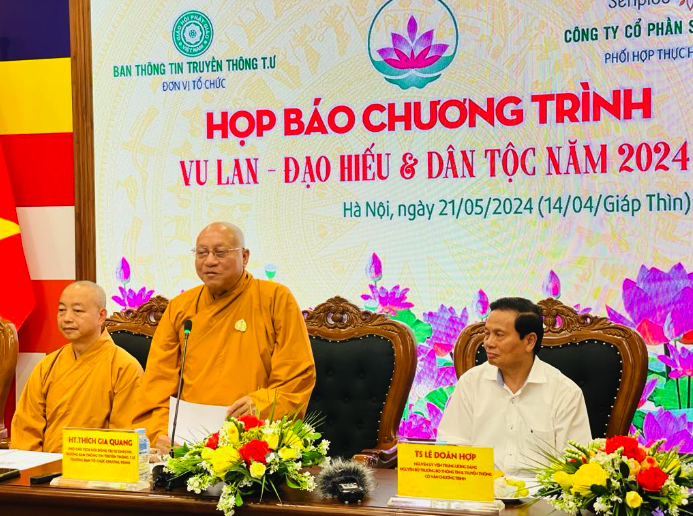 Gi&aacute;o hội Phật gi&aacute;o Việt Nam tổ chức chương tr&igrave;nh đề cao đạo hiếu, tri &acirc;n tổ quốc- Ảnh 1.